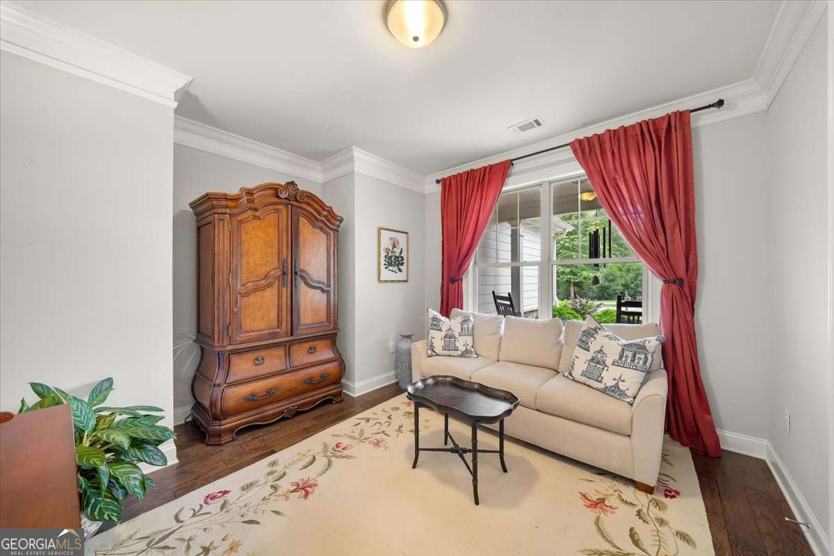 103 Laurel Overlook