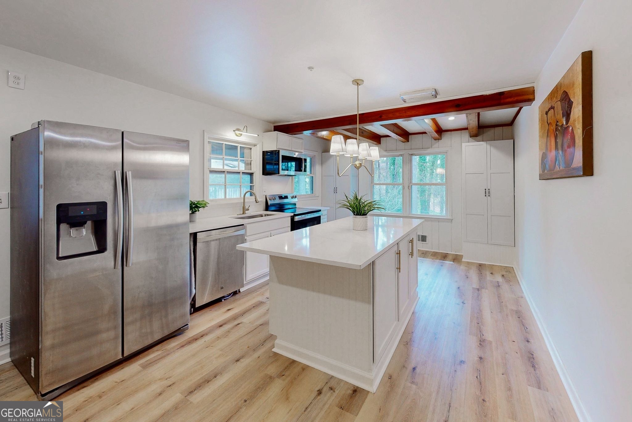 3222 Hazelwood Dr SW