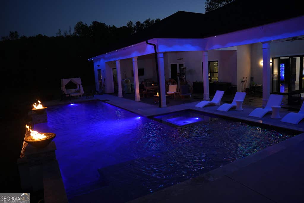 Photo of 2786 Vaughan Drive, Gainesville, GA 30506 (MLS # 10832103)