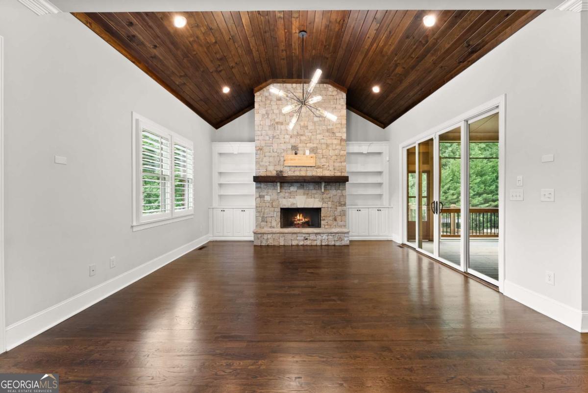 Vickery Springs - Residential