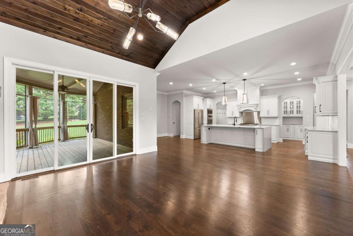 Vickery Springs - Residential