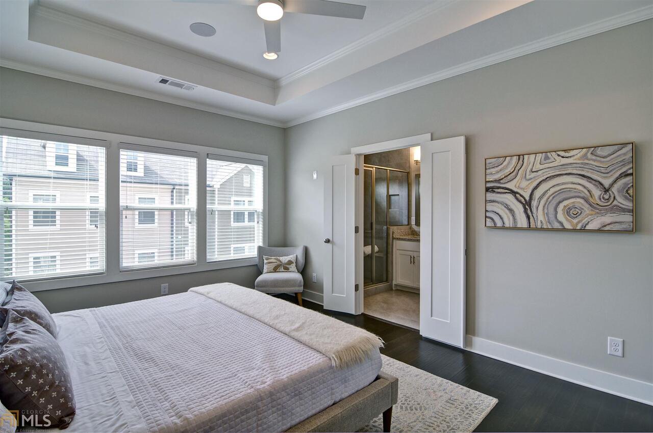The Park At Vinings - Residential