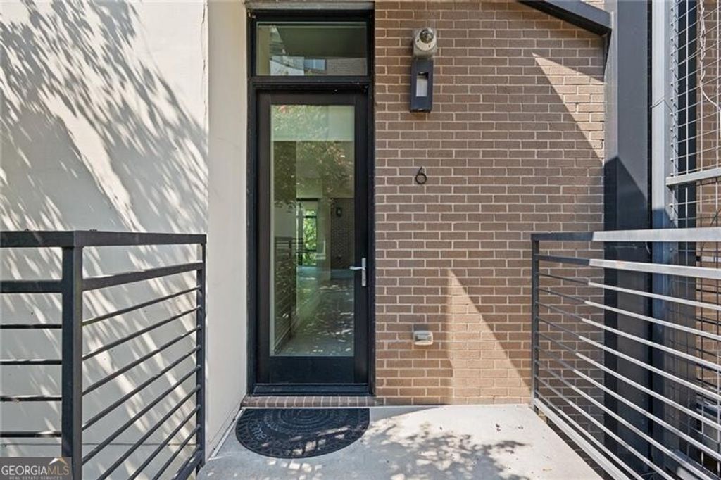 Photo of 721 Longleaf Drive NE #6, Atlanta, GA 30342 (MLS # 10740856)