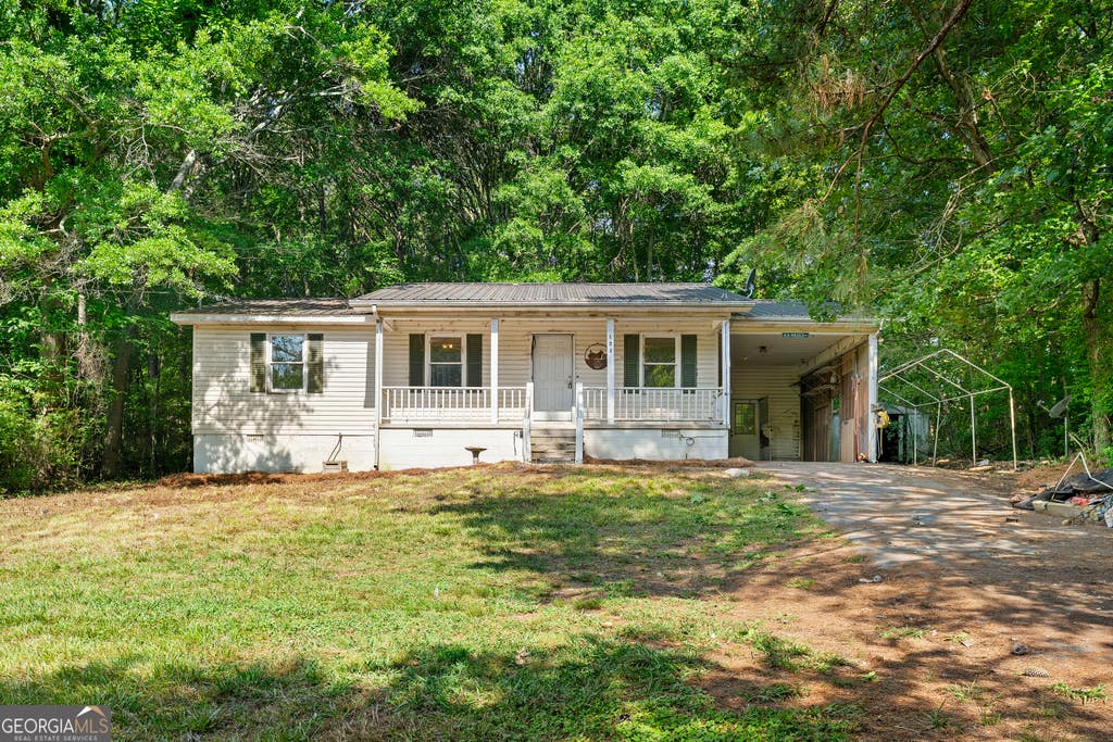 Photo of 131 Hummingbird Lane SE, Calhoun, GA 30701 (MLS # 10763607)