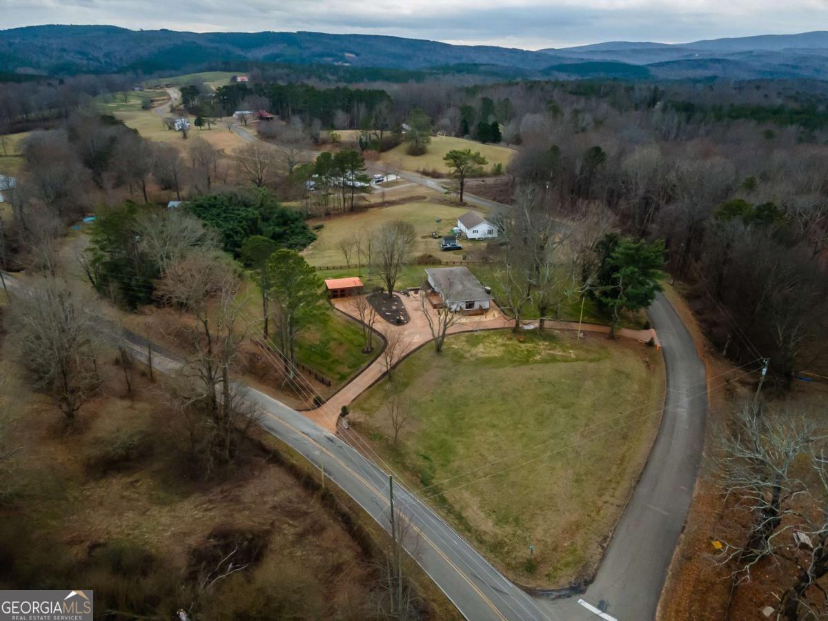 9351 Henderson Mountain RD