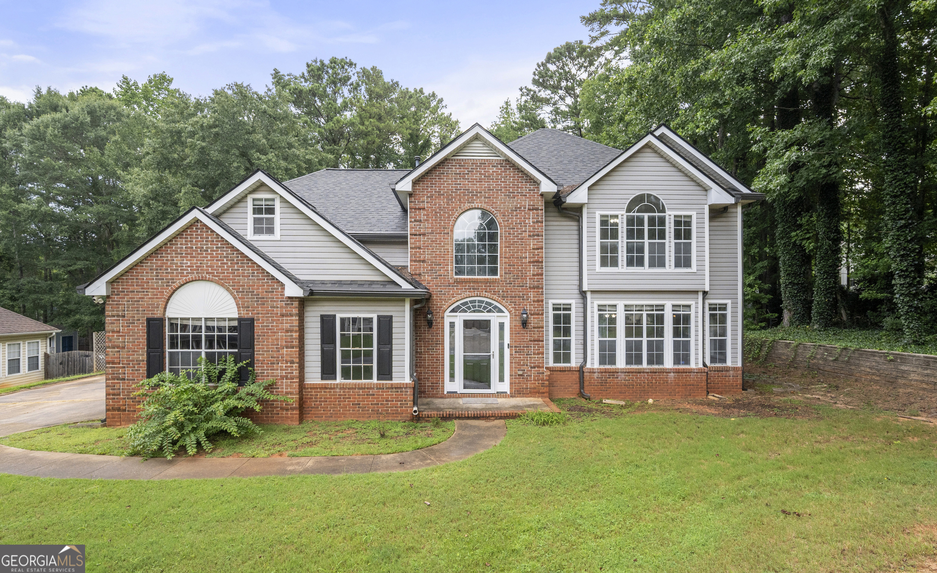 Welcome to 502 Fallside Dr, Peachtree City, GA! Discover the perfect blend of comfort, convenience, and community in this beautifully maintained home, ideally situated in the heart of Peachtree City. Offering a spacious and flexible floor plan, this residence features a main-level primary suite for easy living, with a large walk-in closet that provides plenty of space. A convenient half bath plenty of space for family, guests. Three additional bedrooms upstairs, a versatile bonus room, one full bathroom. Step outside your door and embrace the unique Peachtree City lifestyle, with over 100 miles of scenic golf cart paths connecting you to parks, lakes, shopping, dining, and recreation. Enjoy quick access to the popular golf courses, perfect for weekend outings, sports, and community events. Families will appreciate the proximity to top rated schools, making morning routines and after school activities a breeze. The friendly neighborhood atmosphere offers peace and privacy, while still being just minutes from all the amenities Peachtree City has to offer. Whether you're relaxing in the spacious living areas, exploring the vibrant community by golf cart, or taking advantage of the nearby parks and recreation, 502 Fallside Dr is the perfect place to call home. Don't miss your chance to own this exceptional property schedule your private tour today!