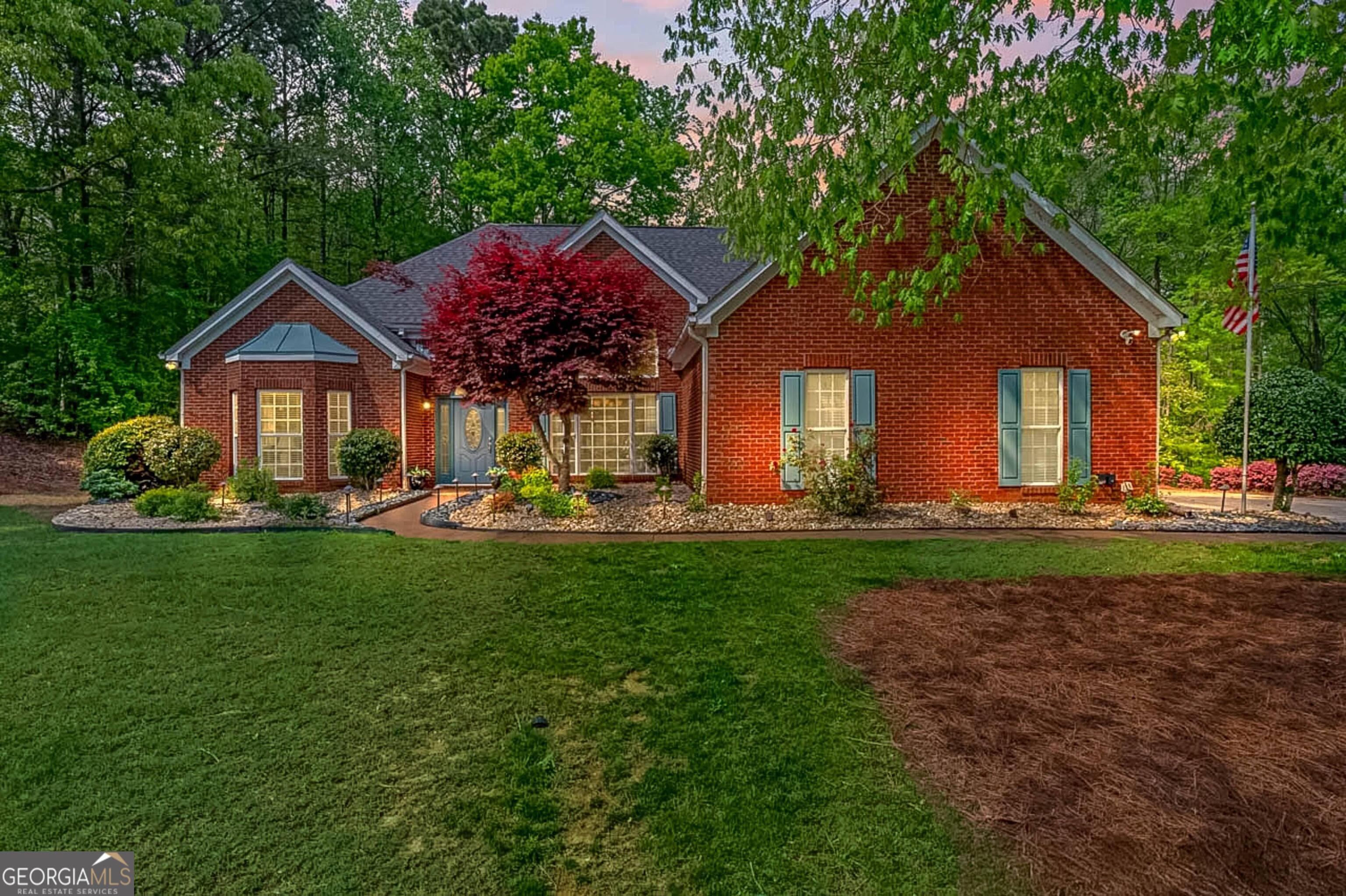 235 Huiet DR