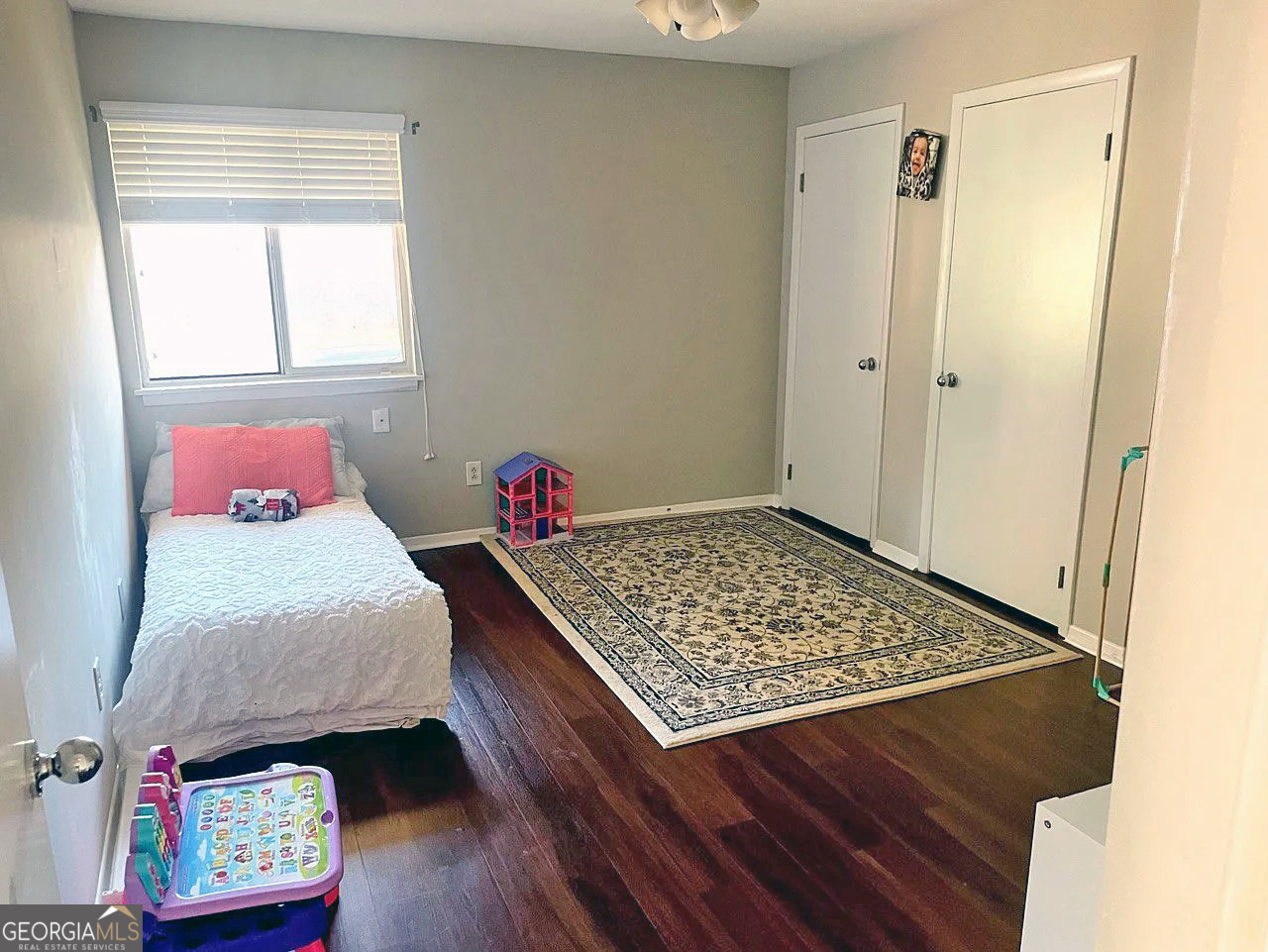 Atlanta, Georgia 30328, United States, 2 Bedrooms Bedrooms, ,2 BathroomsBathrooms,Residential,Active,254323