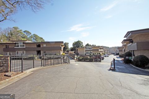 Photo of 346 Carpenter Drive #7, Atlanta, GA 30328 (MLS # 10655612)