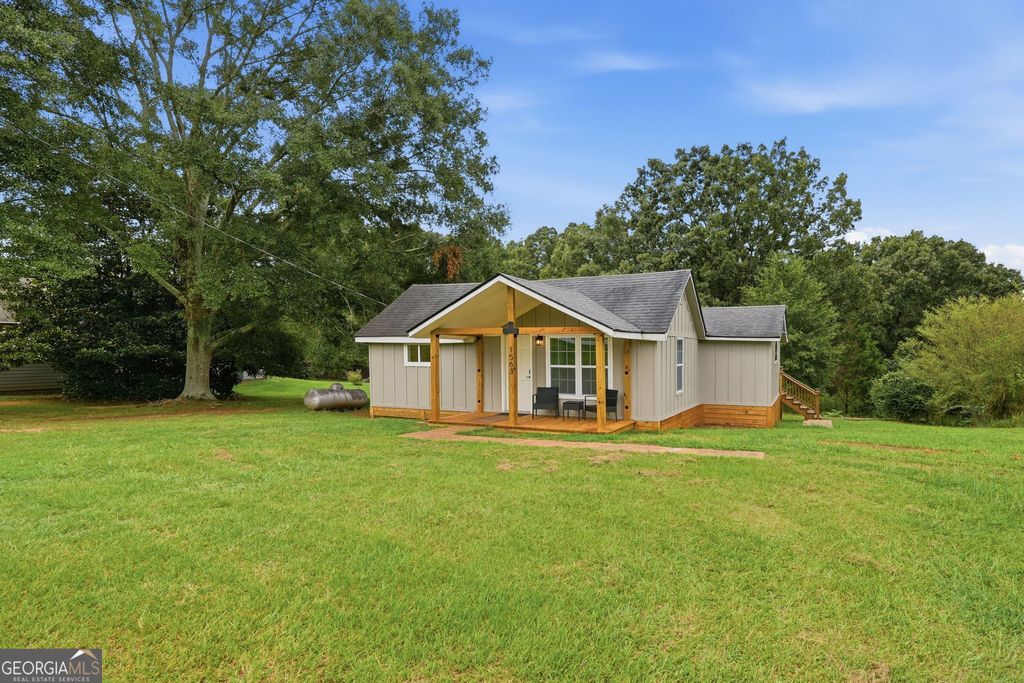 Photo of 1563 Davenport Road, Braselton, GA 30517 (MLS # 10811707)