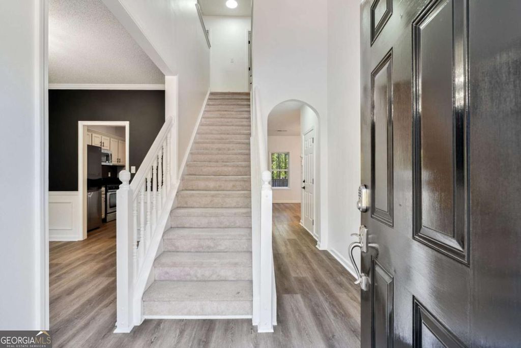 Photo of 906 Wandering Vine Drive SE, Mableton, GA 30126 (MLS # 10630449)