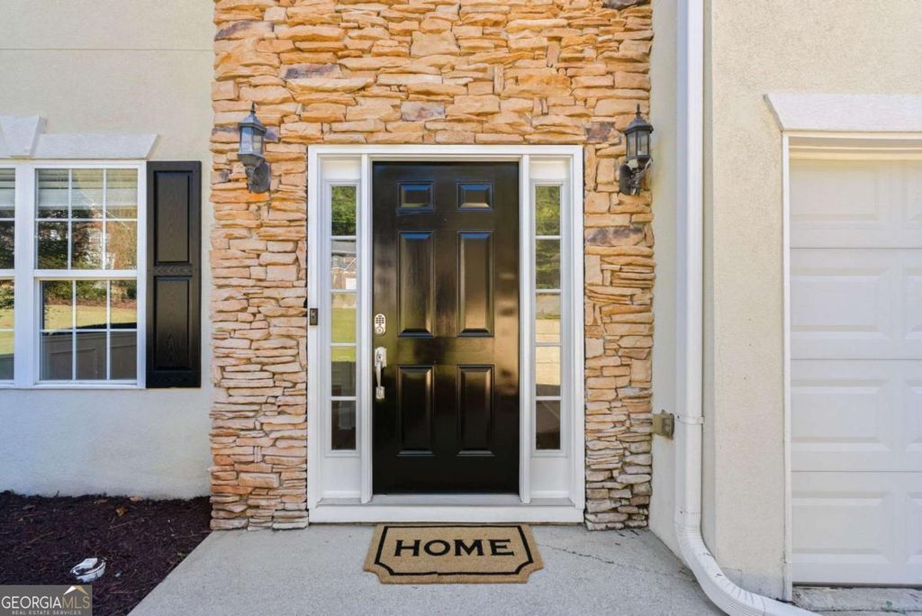 Photo of 906 Wandering Vine Drive SE, Mableton, GA 30126 (MLS # 10630449)