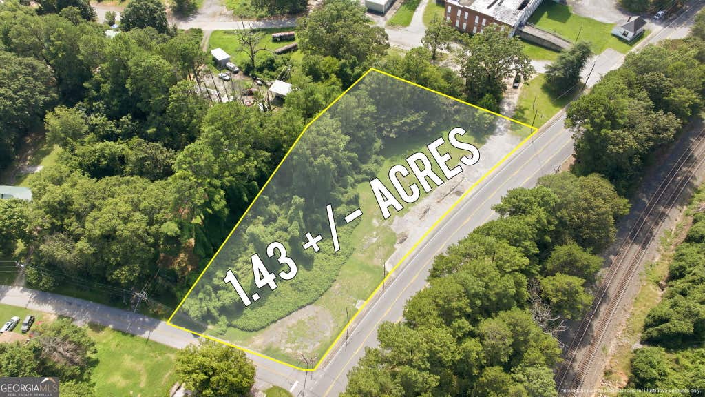Photo of 0 East Currahee Street, Toccoa, GA 30577 (MLS # 10823756)