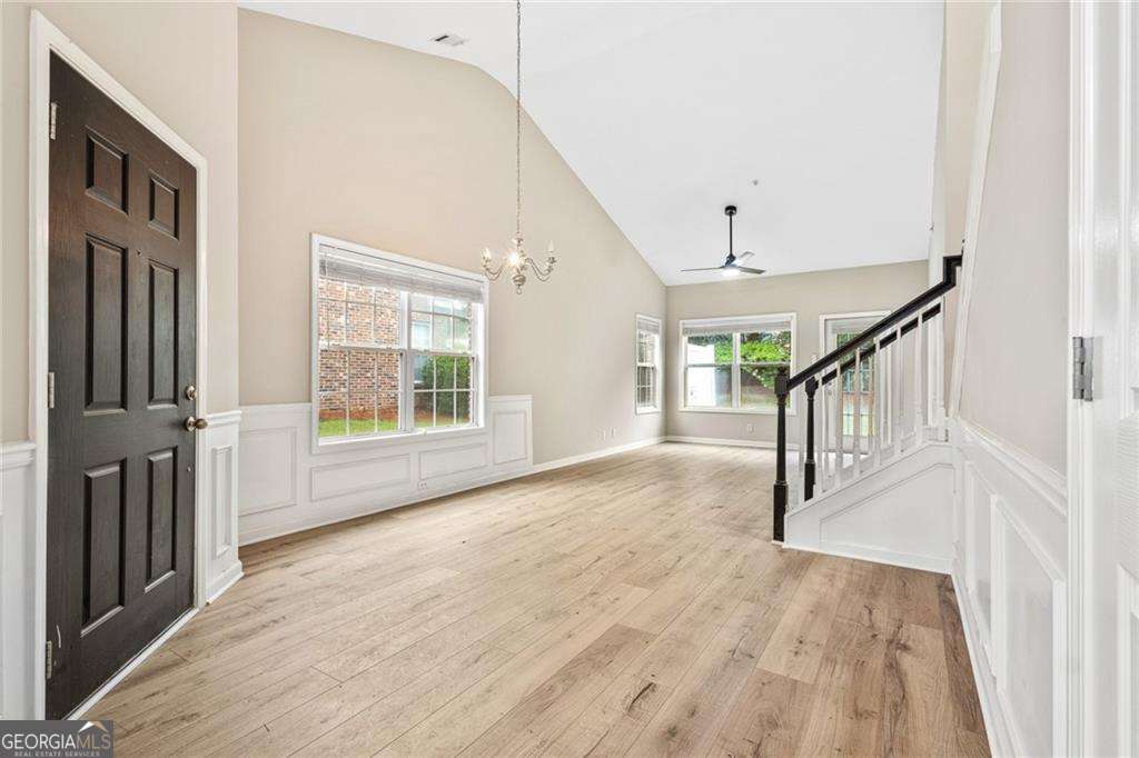 124 Granite WAY