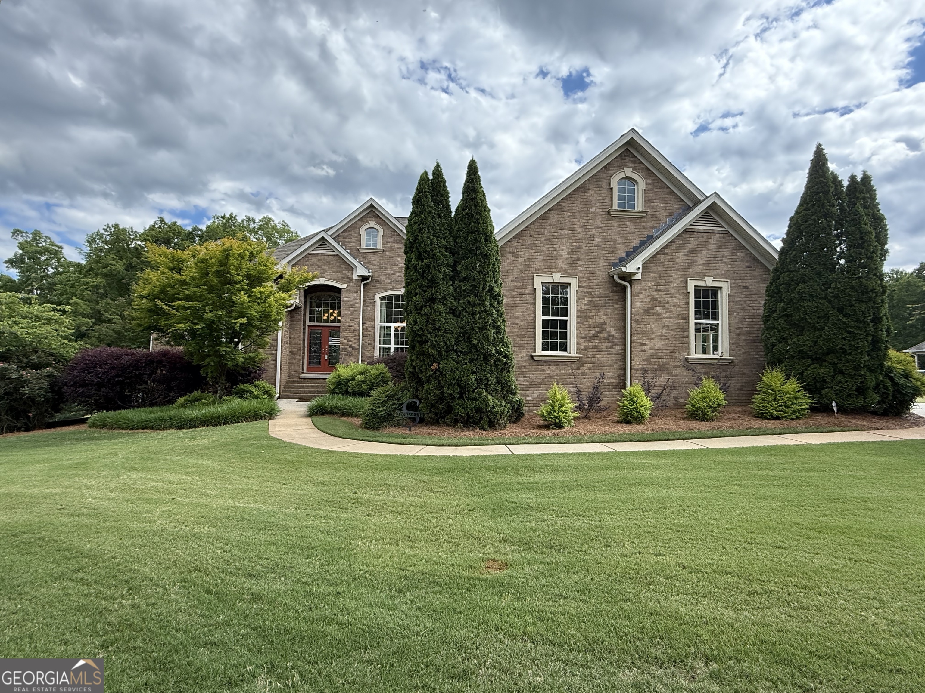 142 Oak Grove PATH