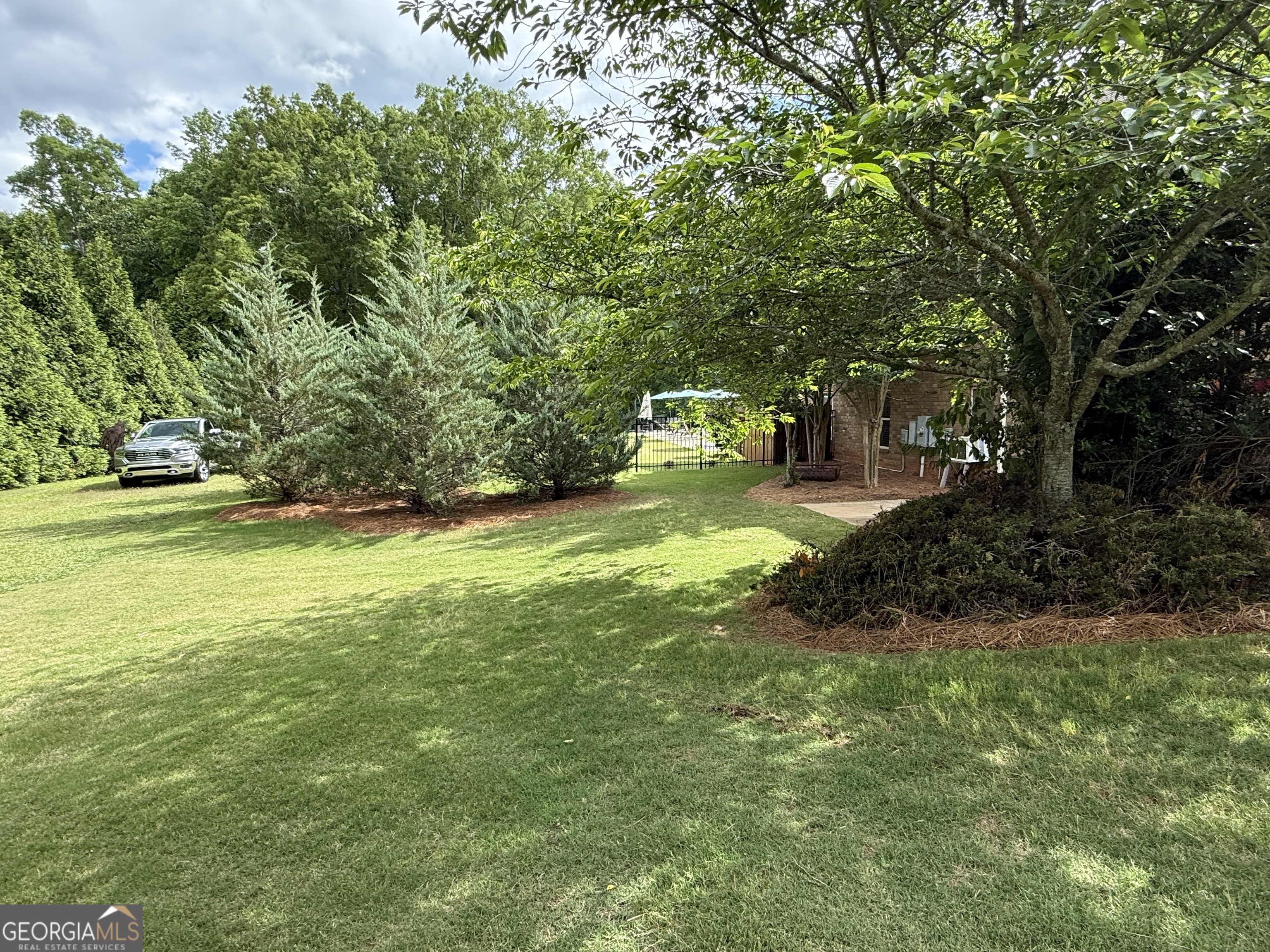 142 Oak Grove PATH