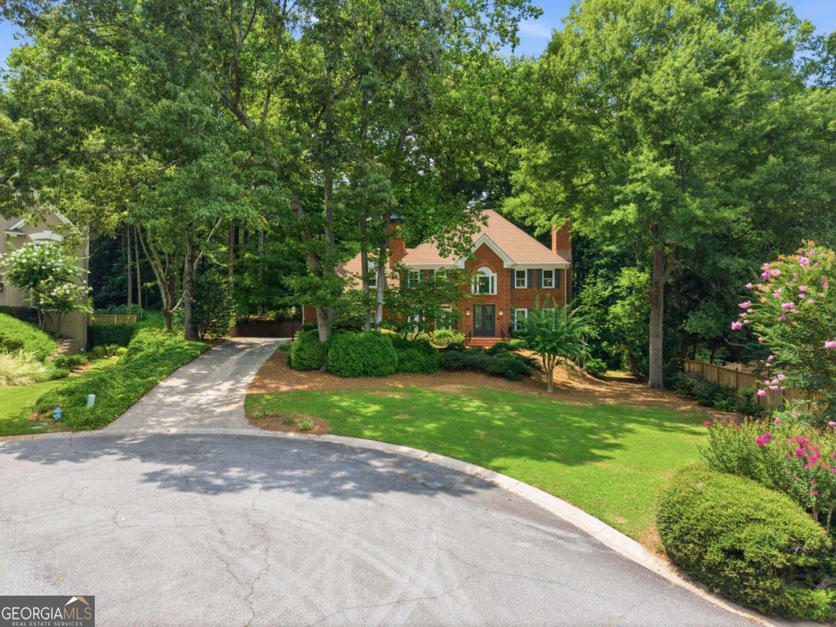 1890 Lakehurst CT SE