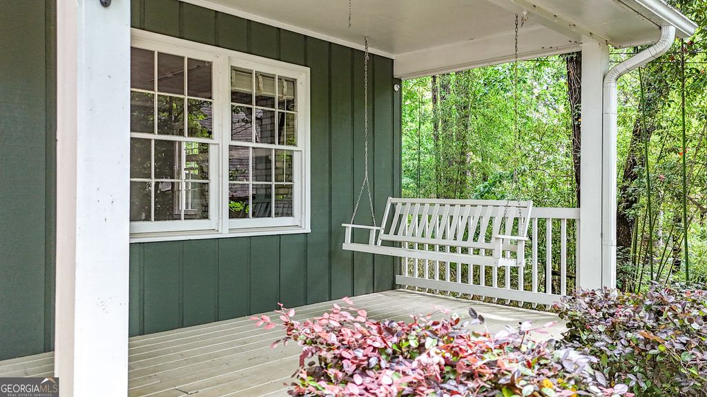 Photo of 26 Ridgewood Drive, Cartersville, GA 30120 (MLS # 10742509)