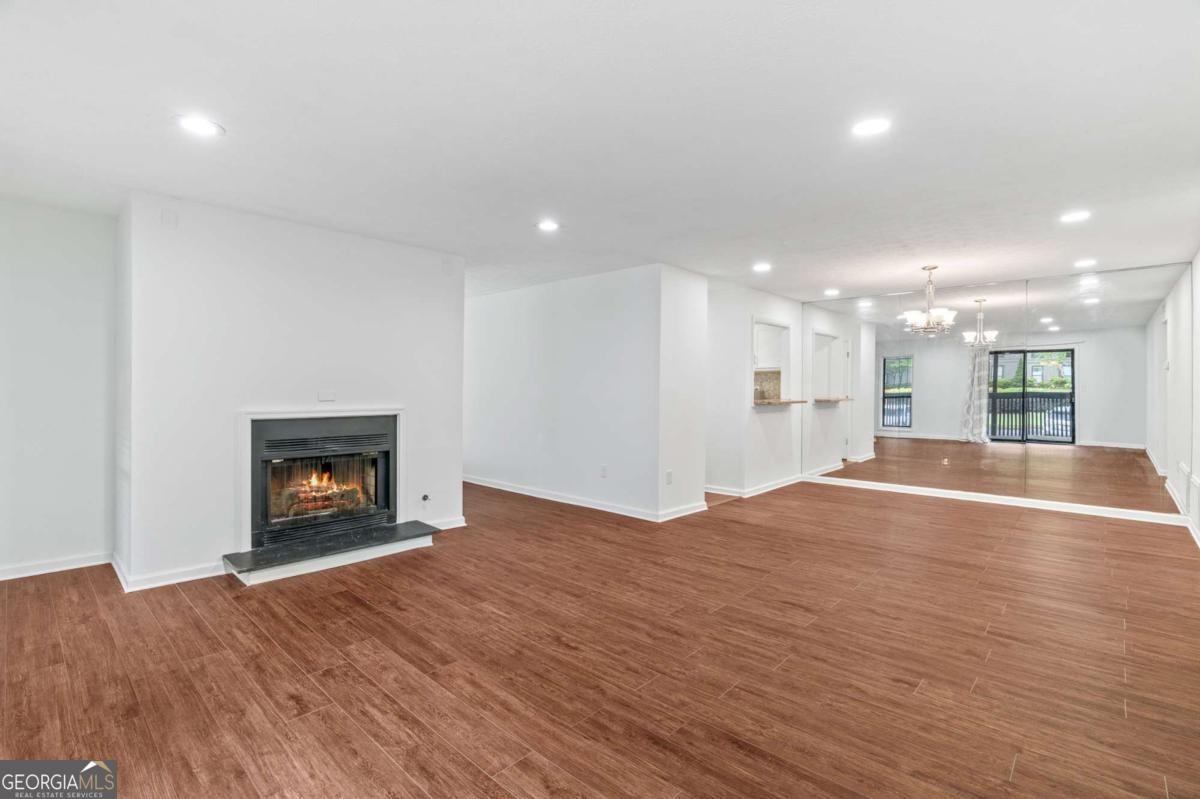 1301 Cumberland CT SE