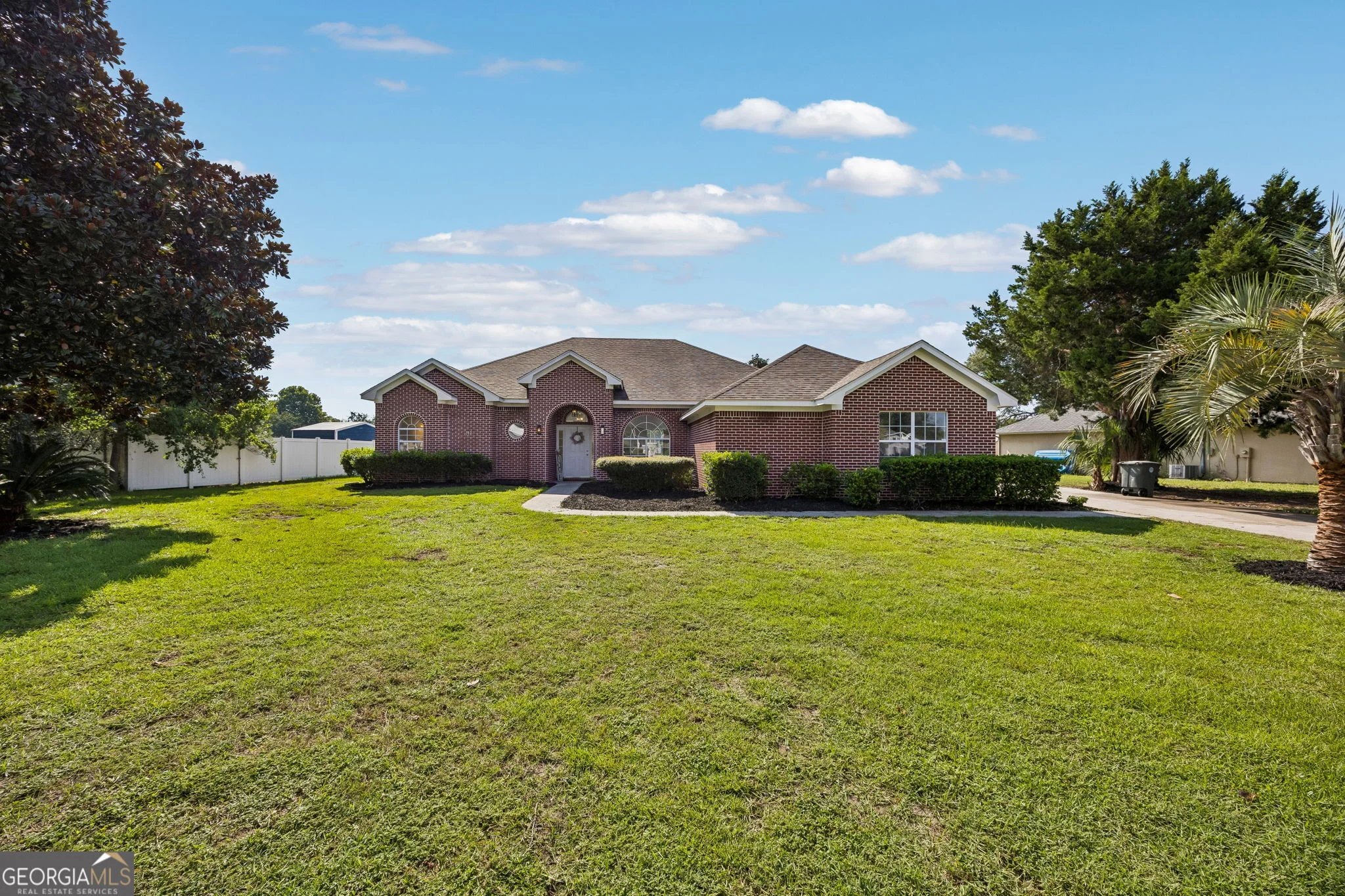 117 Lake Manor Drive