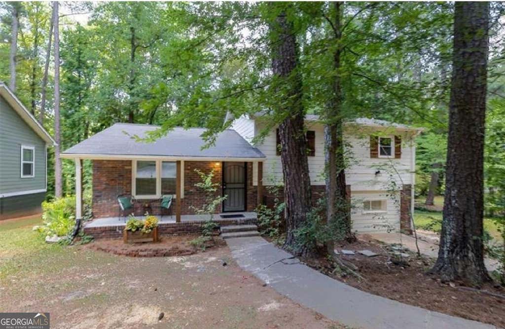 Photo of 4520 Santa Fe Trail SW, Atlanta, GA 30331 (MLS # 10821825)