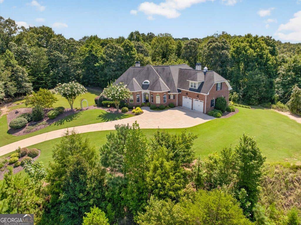 Photo of 3805 Reservoir Drive, Gainesville, GA 30507 (MLS # 10830907)