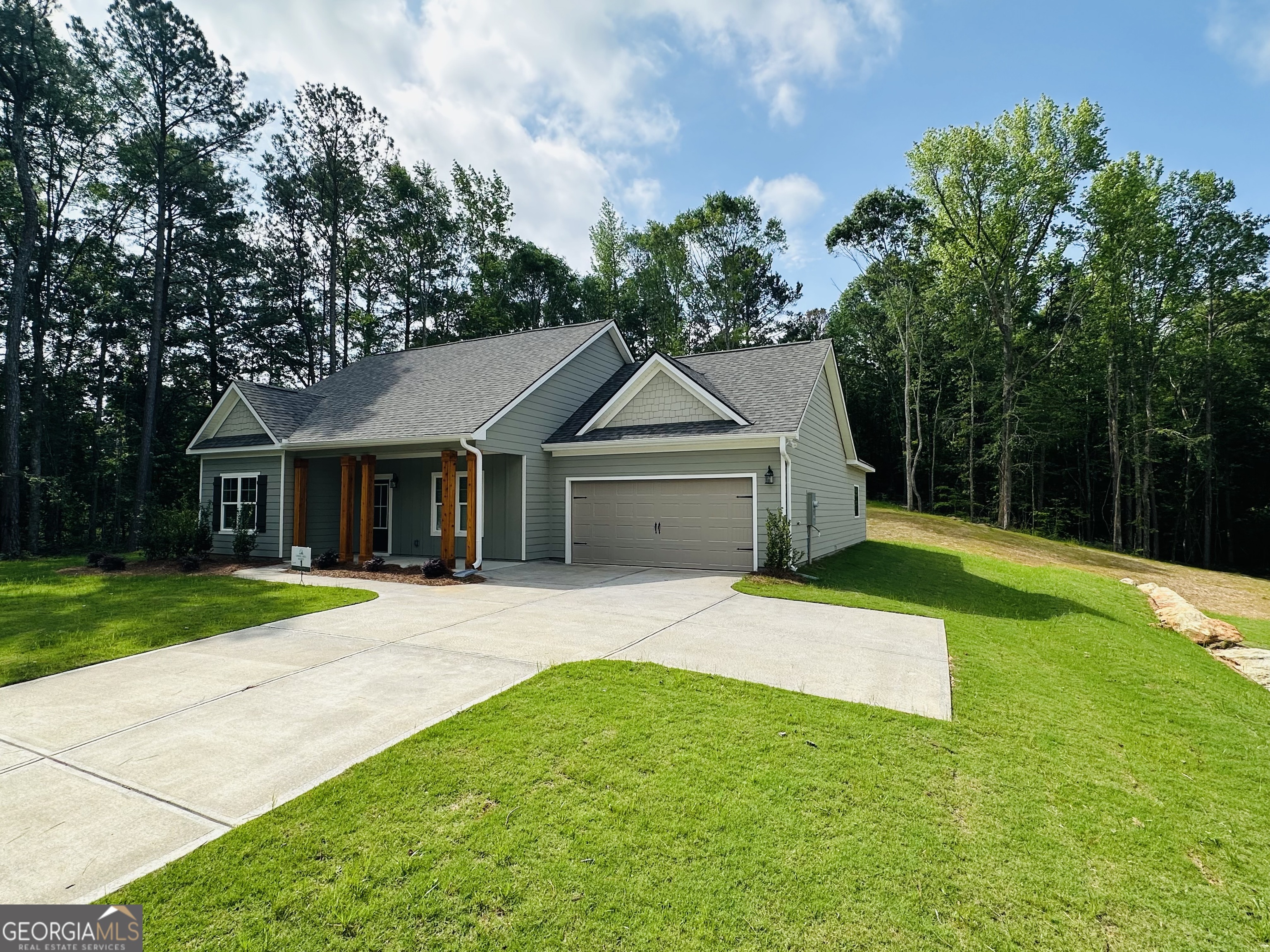 25 Patterson DR