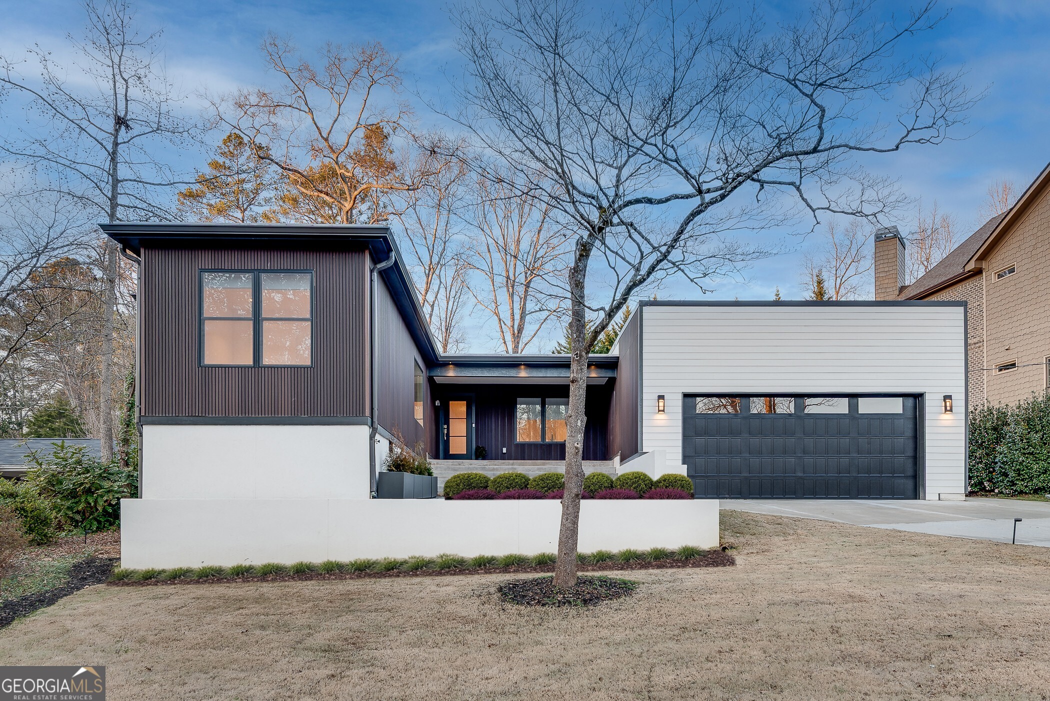 2362 Greenglade RD NE