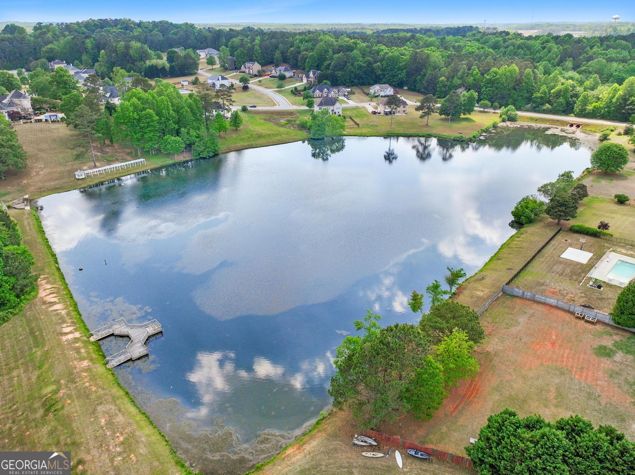 406 Long Shore WAY