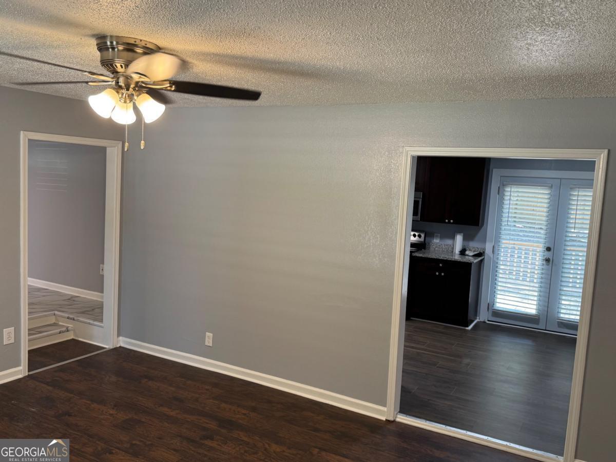 89 Silver Fox DR