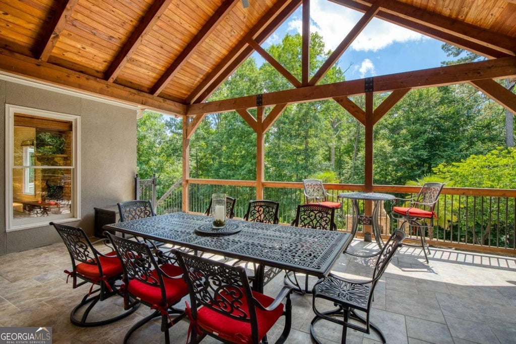 Photo of 8320 Glen Lake Drive, Cumming, GA 30028 (MLS # 10811879)