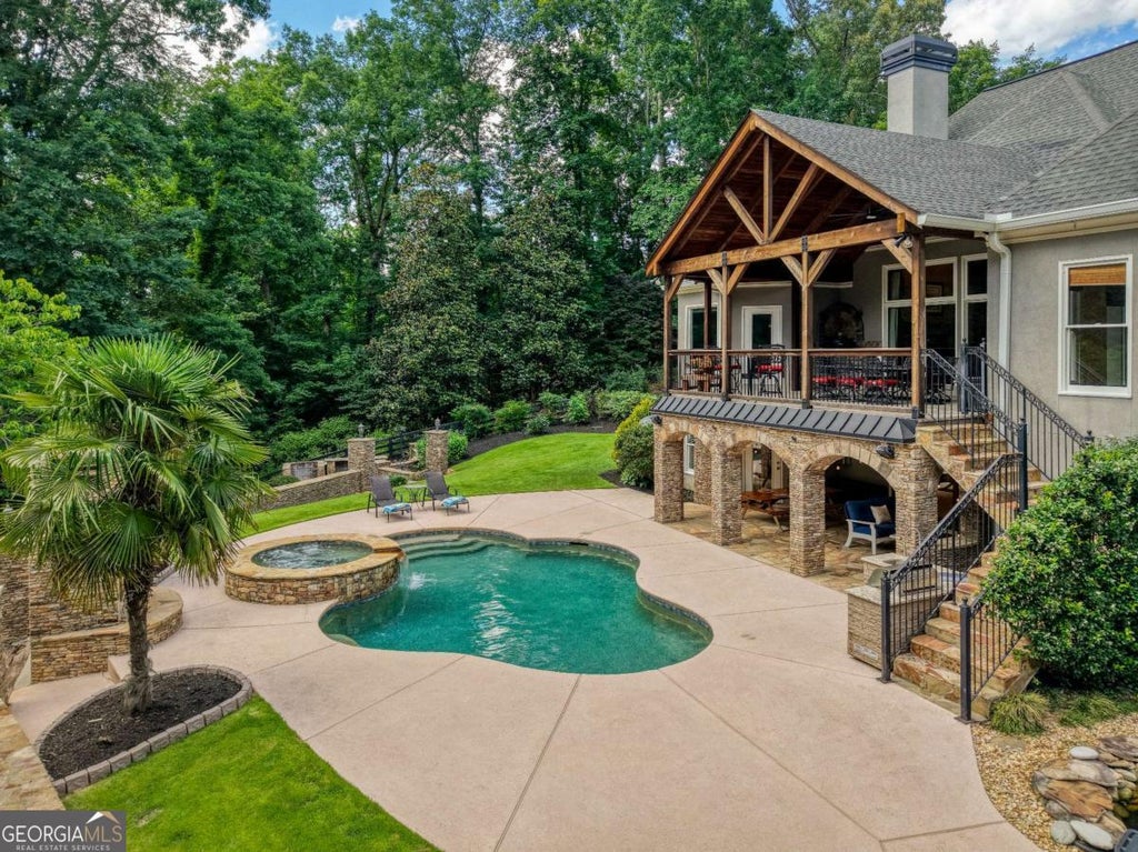 Photo of 8320 Glen Lake Drive, Cumming, GA 30028 (MLS # 10811879)
