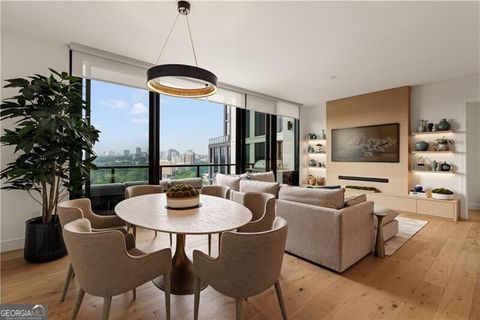 Photo of 2425 Peachtree Road NE #1406, Atlanta, GA 30305 (MLS # 10774233)
