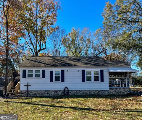 A home in Calhoun