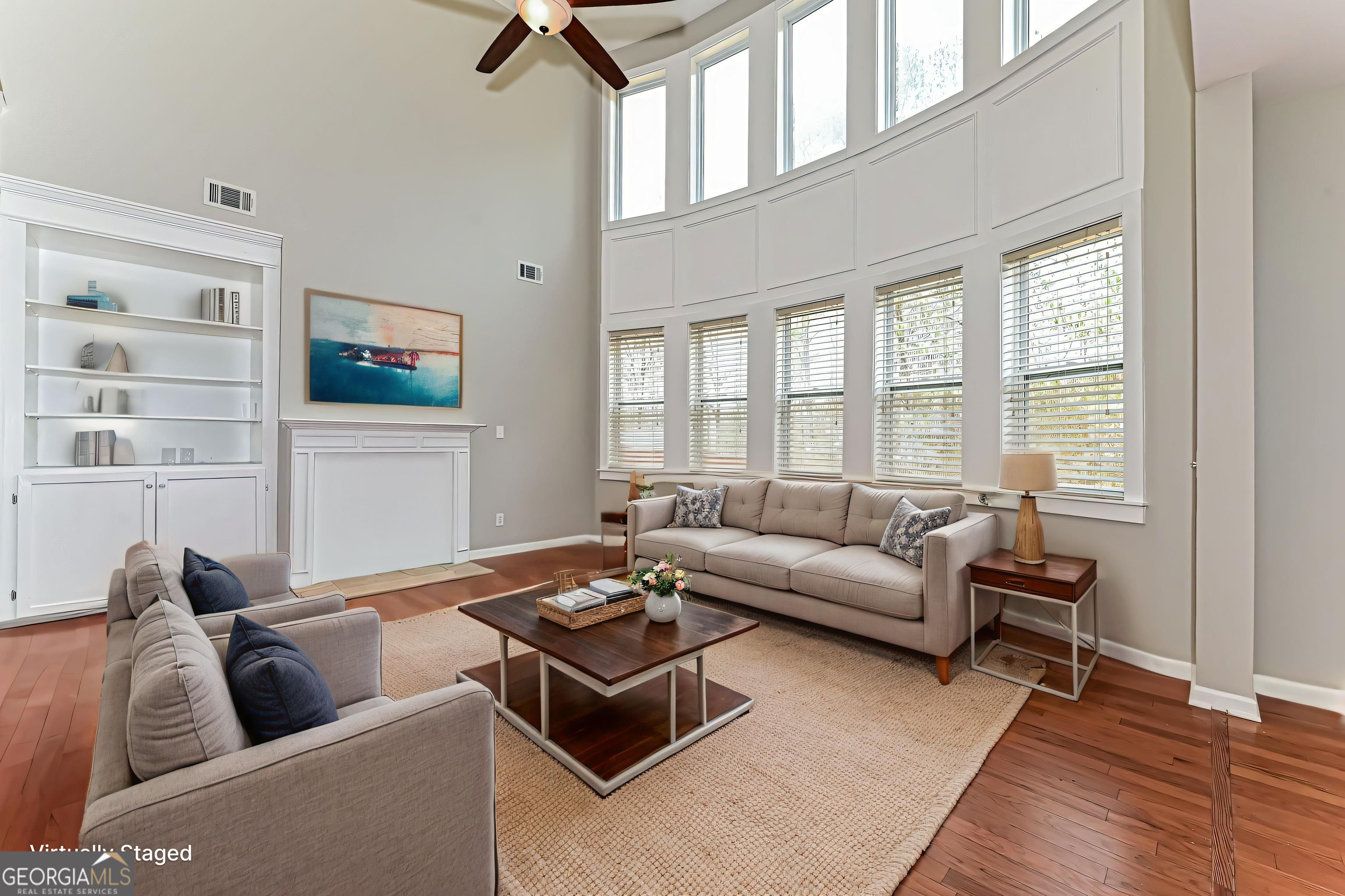 2336 McIntosh DR