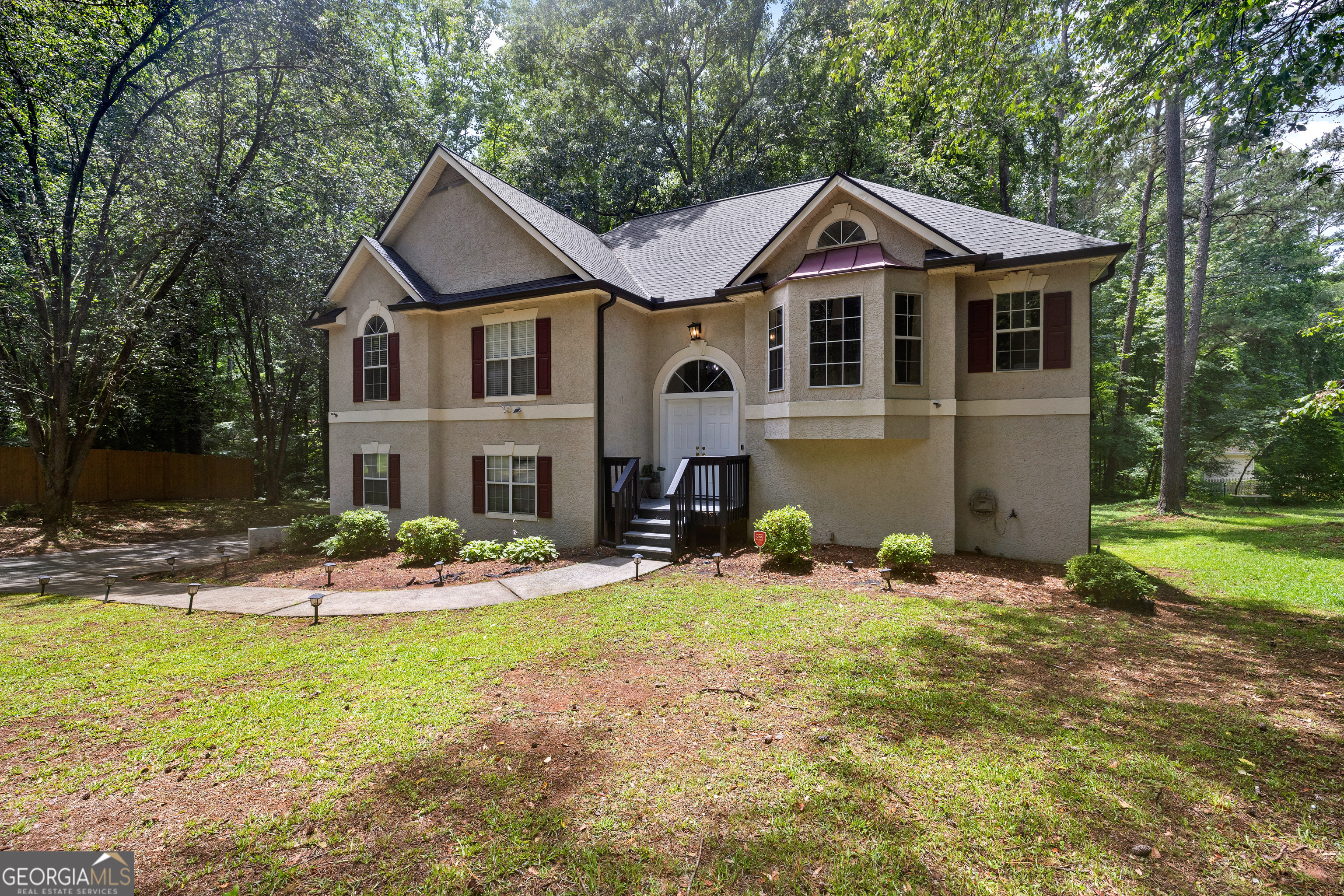 56 Montpelier PL