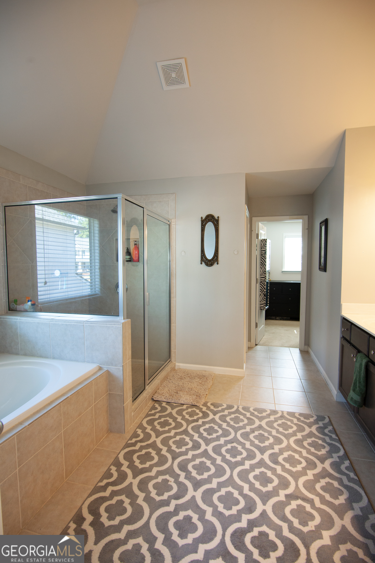 Lakestone - Residential