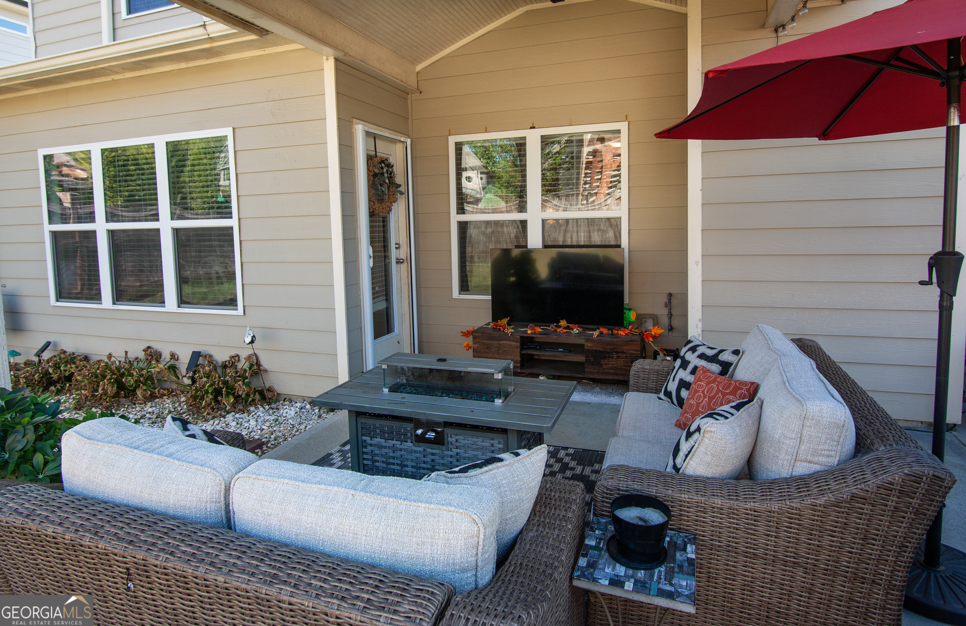 Lakestone - Residential
