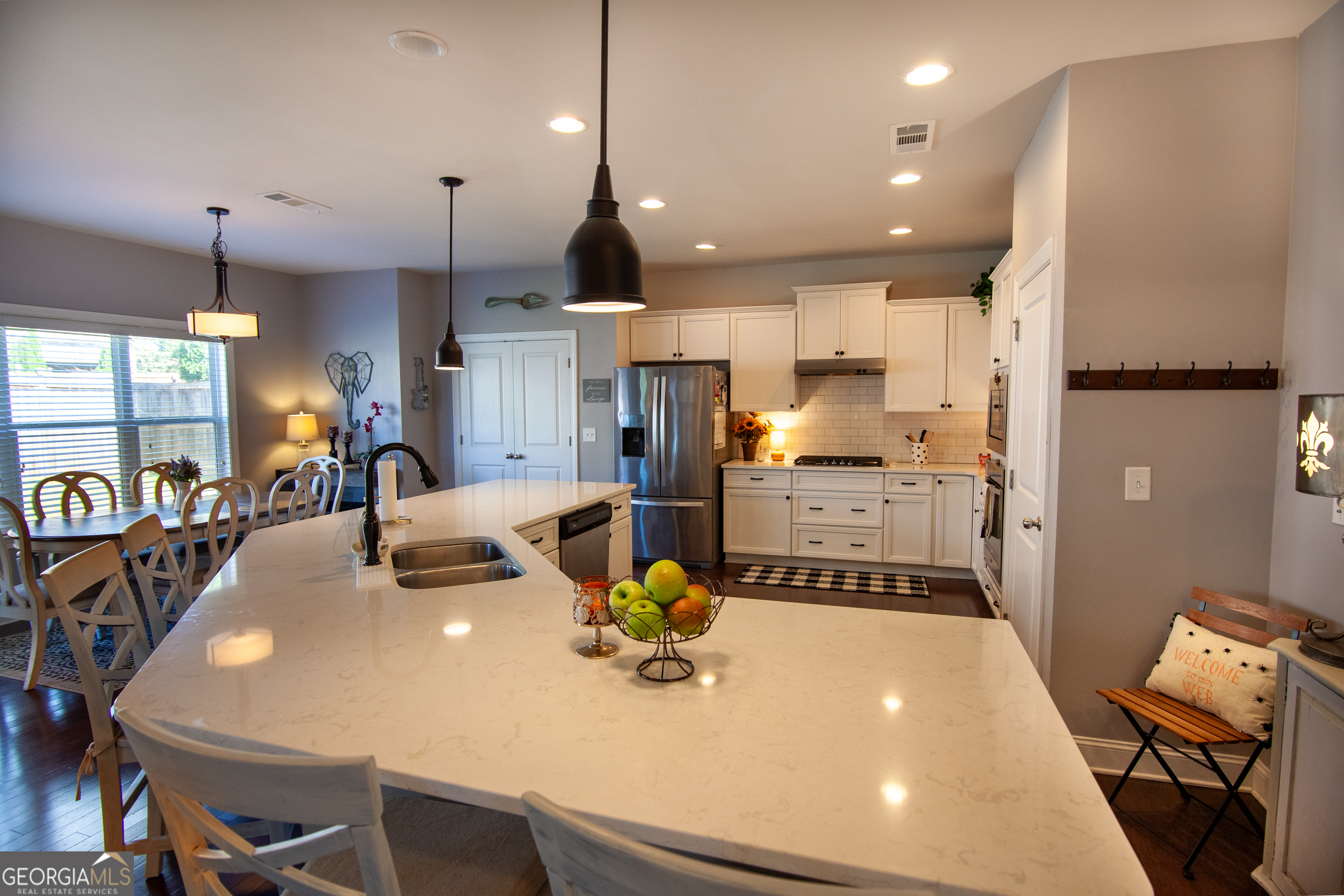 Lakestone - Residential