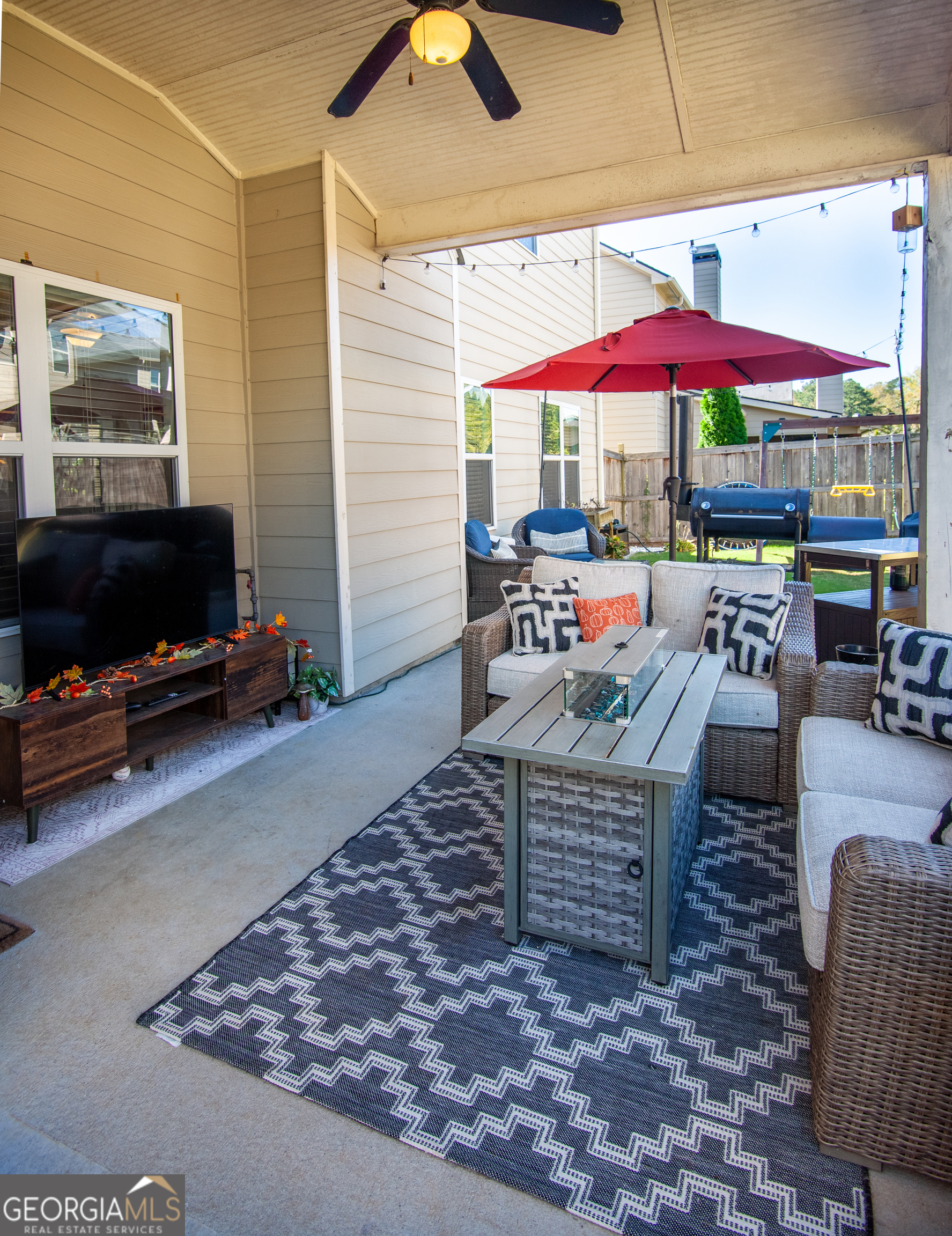 Lakestone - Residential