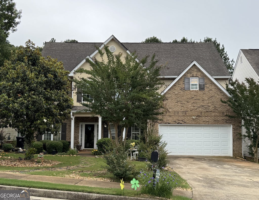 Photo of 12402 Muir Field Court, Fayetteville, GA 30215 (MLS # 10798442)