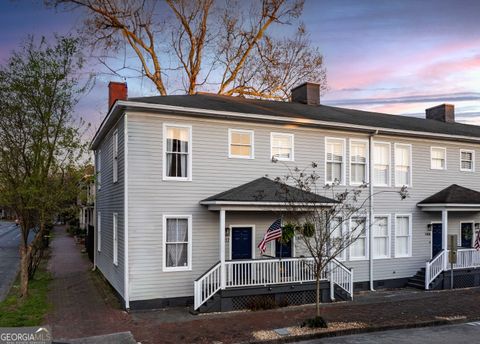 1402 Jefferson ST Savannah GA 31401