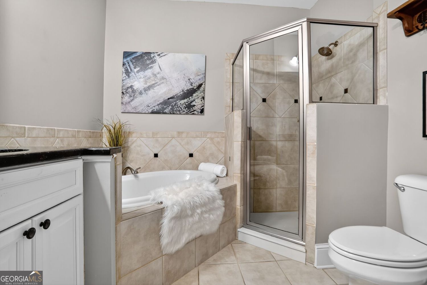 Brookhaven, Georgia 30319, United States, 2 Bedrooms Bedrooms, ,3 BathroomsBathrooms,Residential,Active,196302