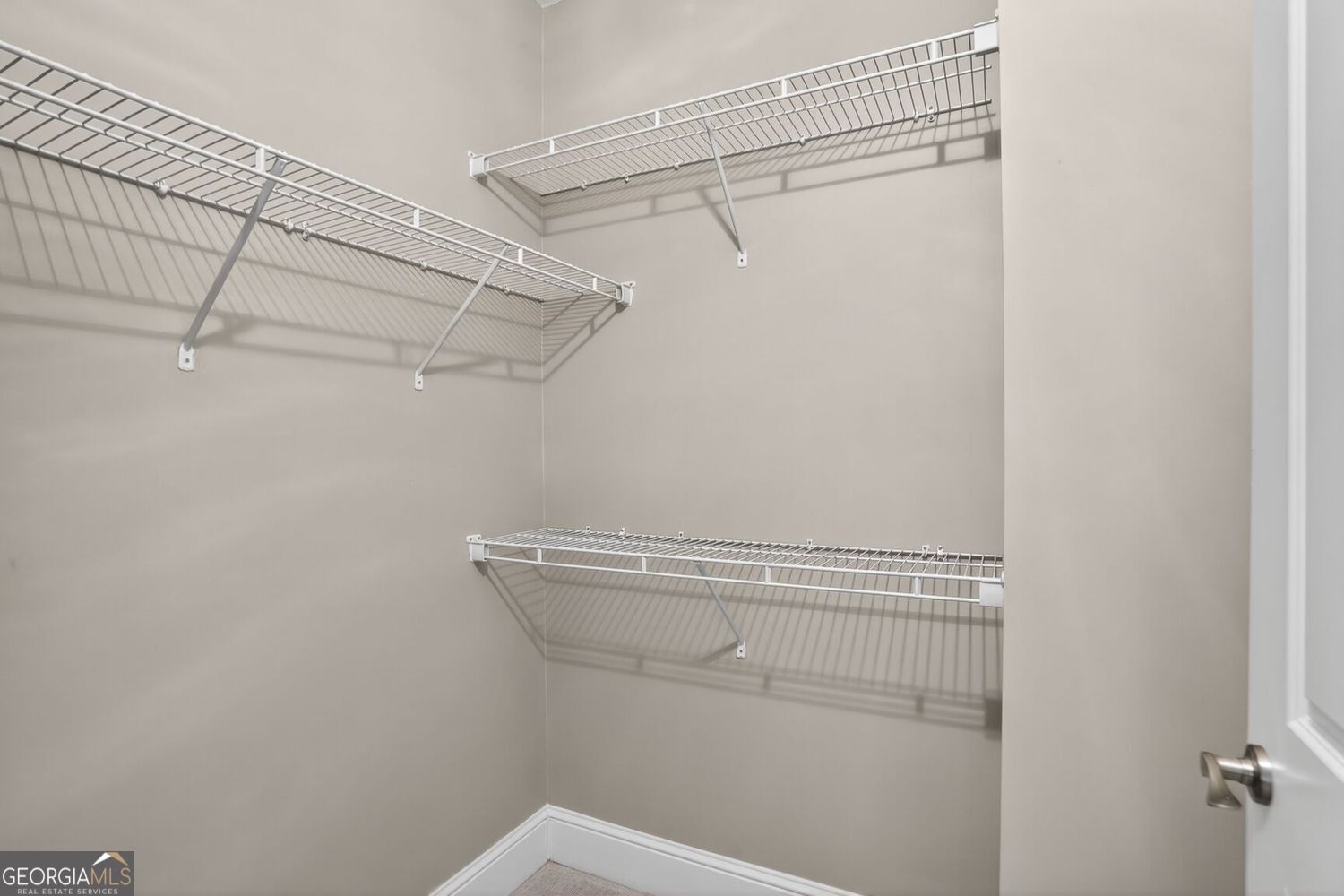 Brookhaven, Georgia 30319, United States, 2 Bedrooms Bedrooms, ,3 BathroomsBathrooms,Residential,Active,196302