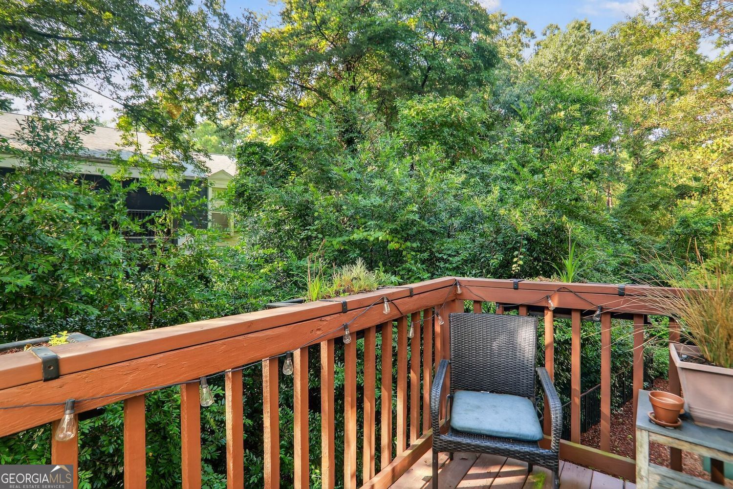 Brookhaven, Georgia 30319, United States, 2 Bedrooms Bedrooms, ,3 BathroomsBathrooms,Residential,Active,196302