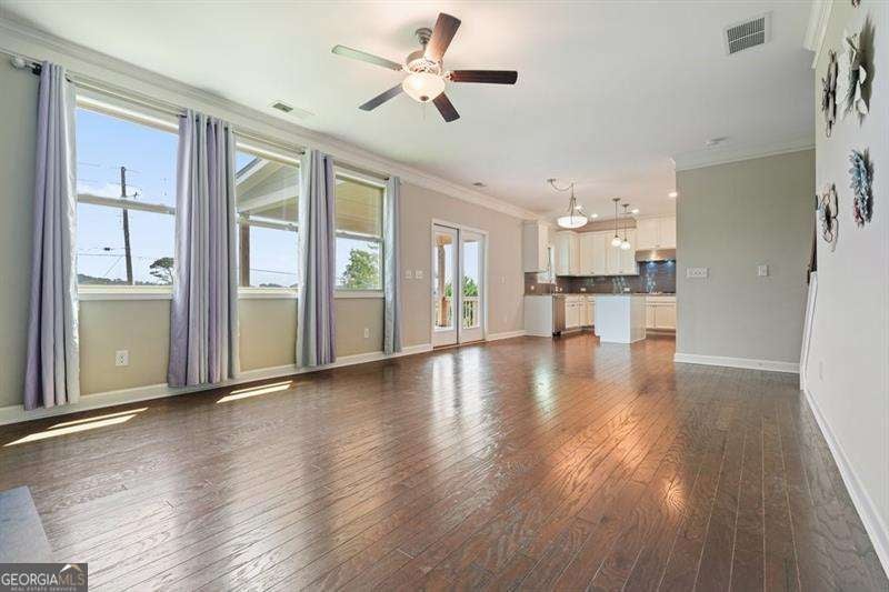 522 Rosemont AVE