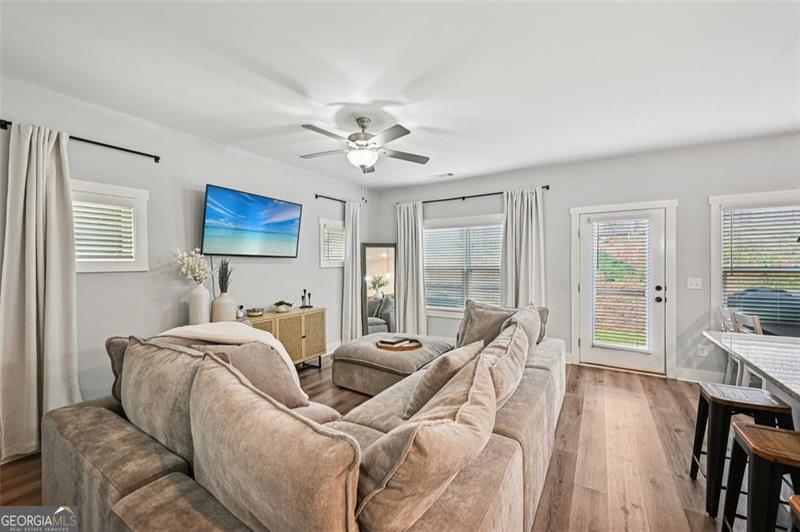 5 TOWNE VILLAS