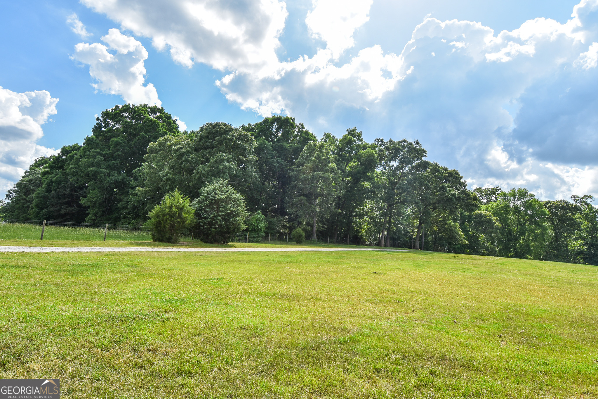 235 Buffington RD