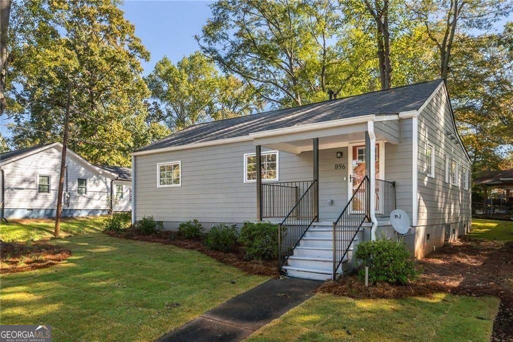 Photo of 896 Oakland Drive, Atlanta, GA 30310 (MLS # 10803834)