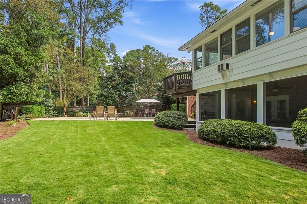 4301 Huntington CIR